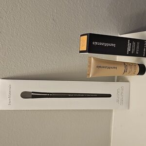 bareMinerals Complexion Rescue Brightening Concealer & Concealer Brush Set. New.